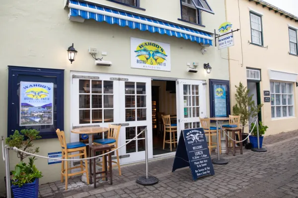 Wahoo's Bistro & Patio – Wahoo's Front