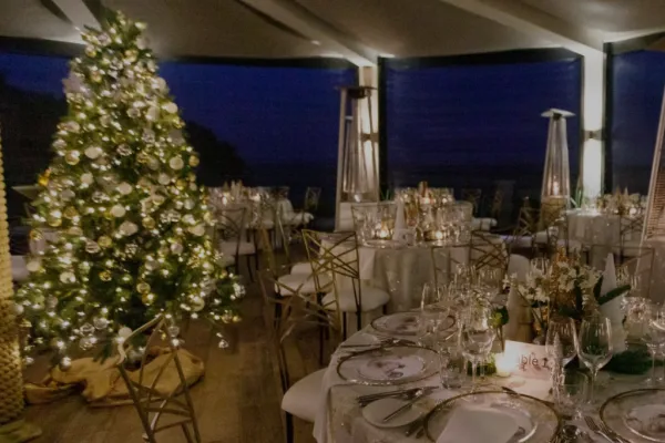 Christmas Day Dinner At The Loren