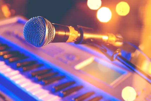 Live Music With Working Title