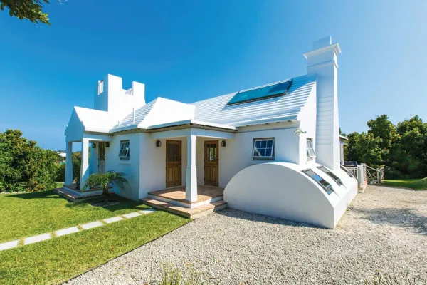 Oswego Island – Oswego Exterior 2