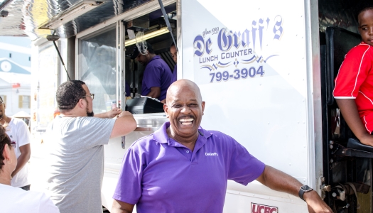 Degraff's Food Truck in Bermuda