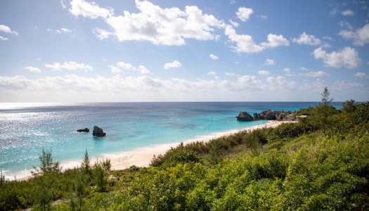 A wide angle of Bermuda's Warwick Long Beach.