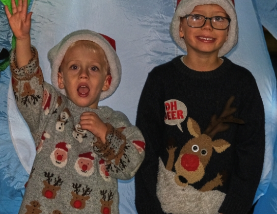 Santa Comes To Town
