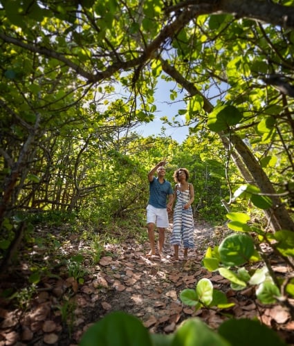 A couple hiking in Bermuda