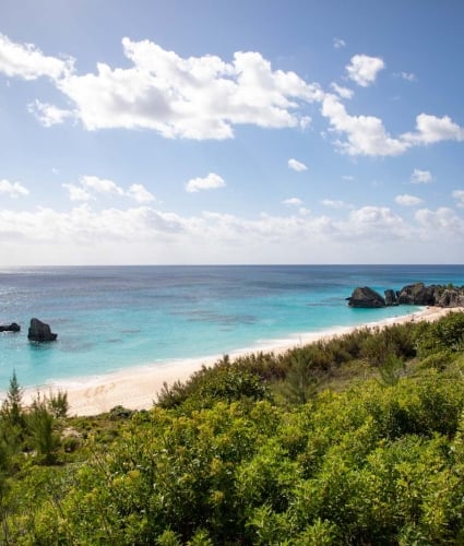 A wide angle of Bermuda's Warwick Long Beach.