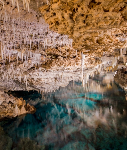 Crystal Caves of Bermuda – Crystal Caves