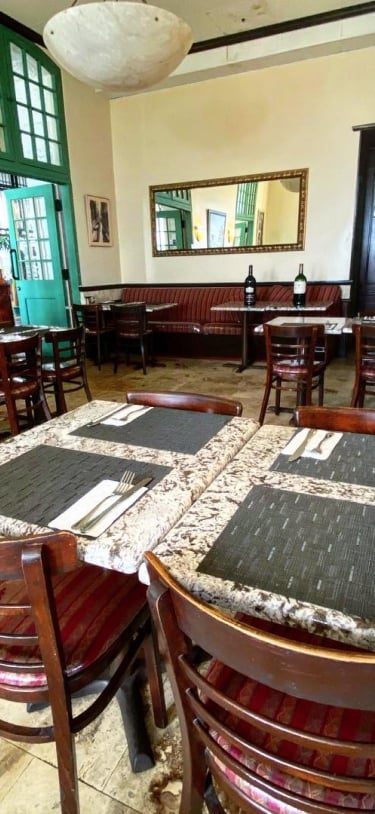 Café Amici Ristorante – Cafe Amici - Interior