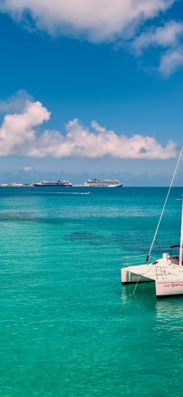 Restless Native Catamaran – A Iil Restless Catamaran