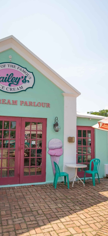 Bailey's Bay Ice Cream Parlour – Exterior Of Bailey's Bay Ice Cream Parlour