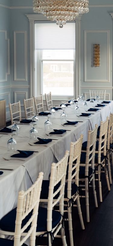 Huckleberry Restaurant – Crystal Room