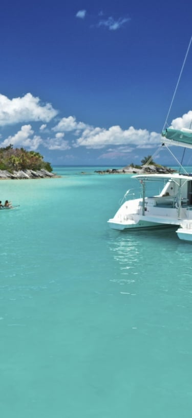 Sail Bermuda – Elusive Stern View