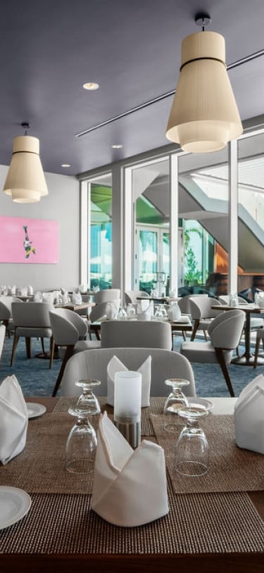 Grotto Bay Beach Resort & Spa – Hibiscus Dining Room
