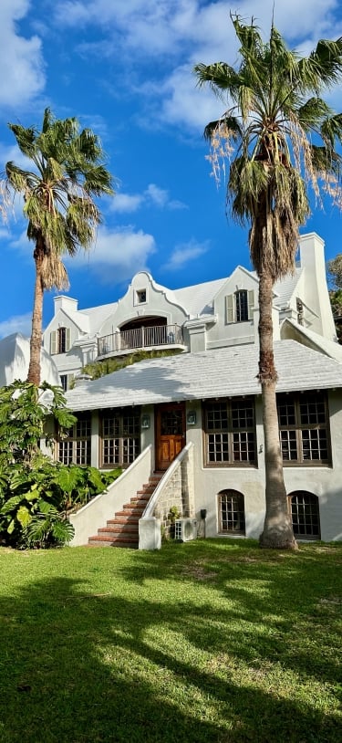 Leamington Caves – Leamington Caves Main House Front