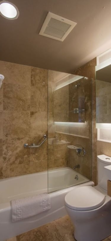 Grotto Bay Beach Resort & Spa – Guest Room Bathroom