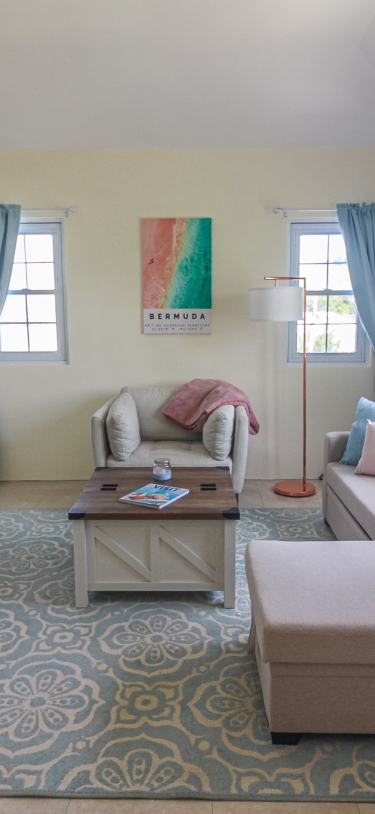 Arlington Getaway – Livingroom