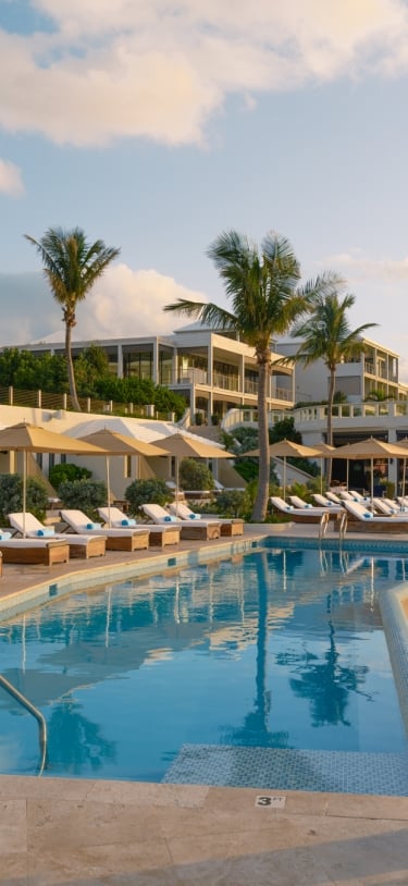 The Loren Hotel – The Pool Deck