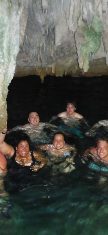 Hidden Gems of Bermuda Ltd. – Jungle Cave Swimming