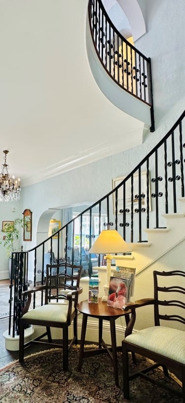 The Oxford House – The Oxford