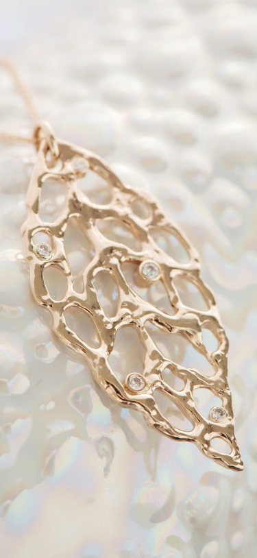 Alexandra Mosher Studio Jewellery – Gold Diamond Leaf Pendant