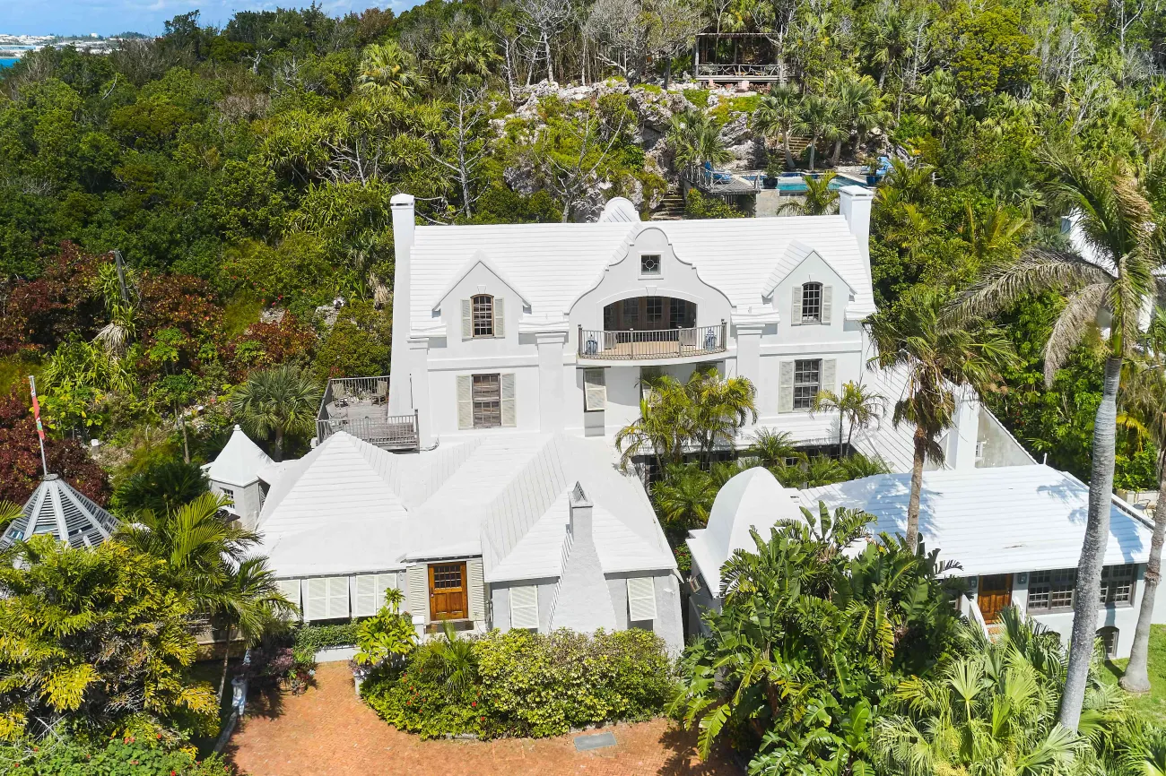 Aerial View of Leamington Caves.