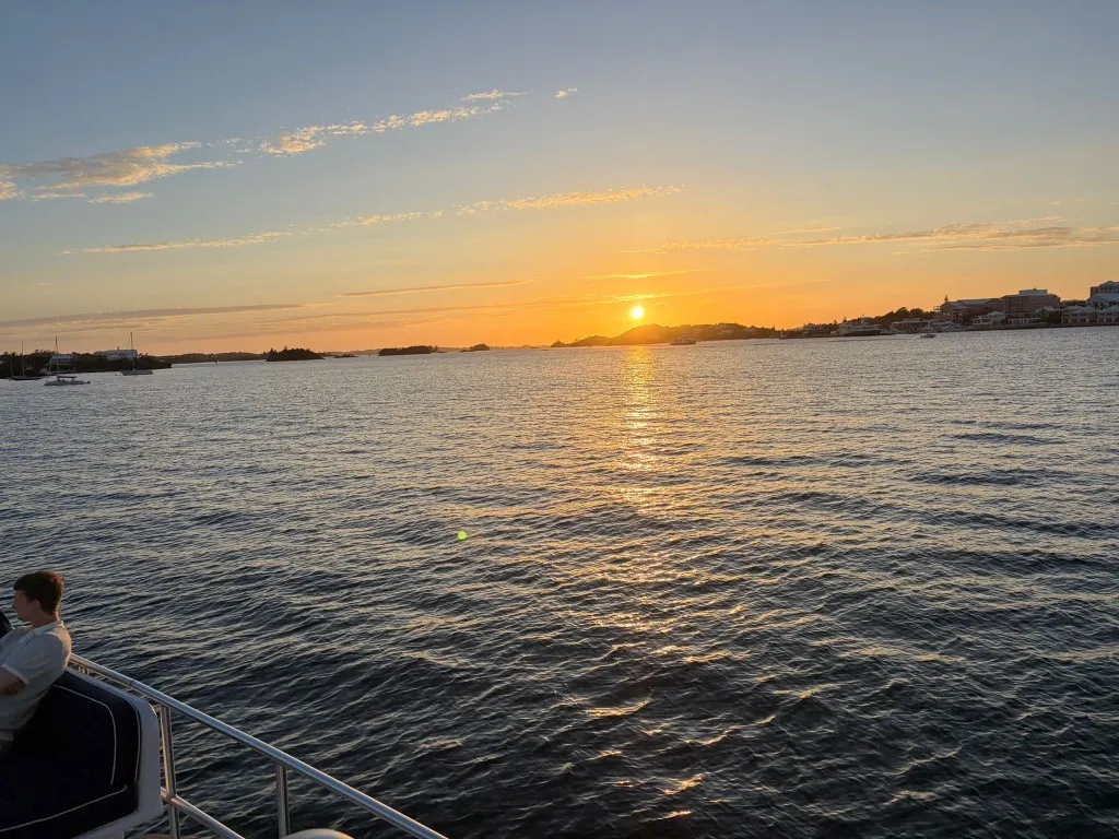 Thanksgiving Afternoon Cruise | ÜberVida