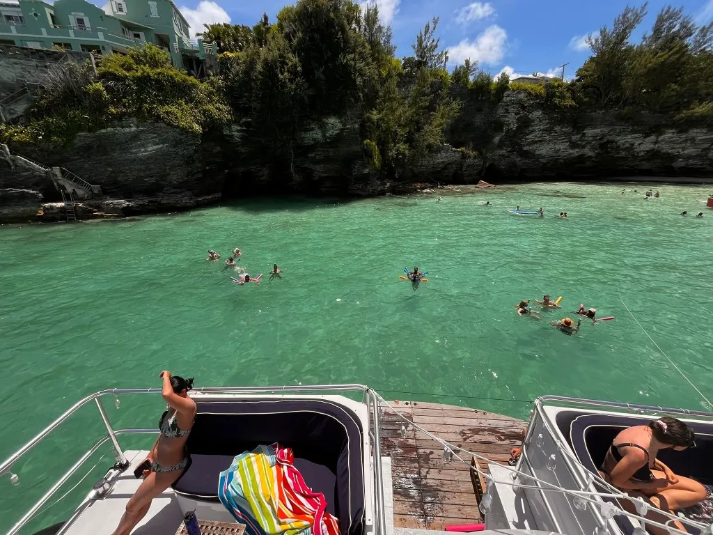 Last Dip: Labour Day Celebration! 4-Hour Swimming Cruise