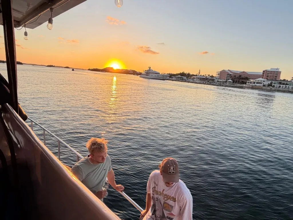 Pre-Remembrance Special Mini Cruise In Bermuda | ÜberVida Bermuda