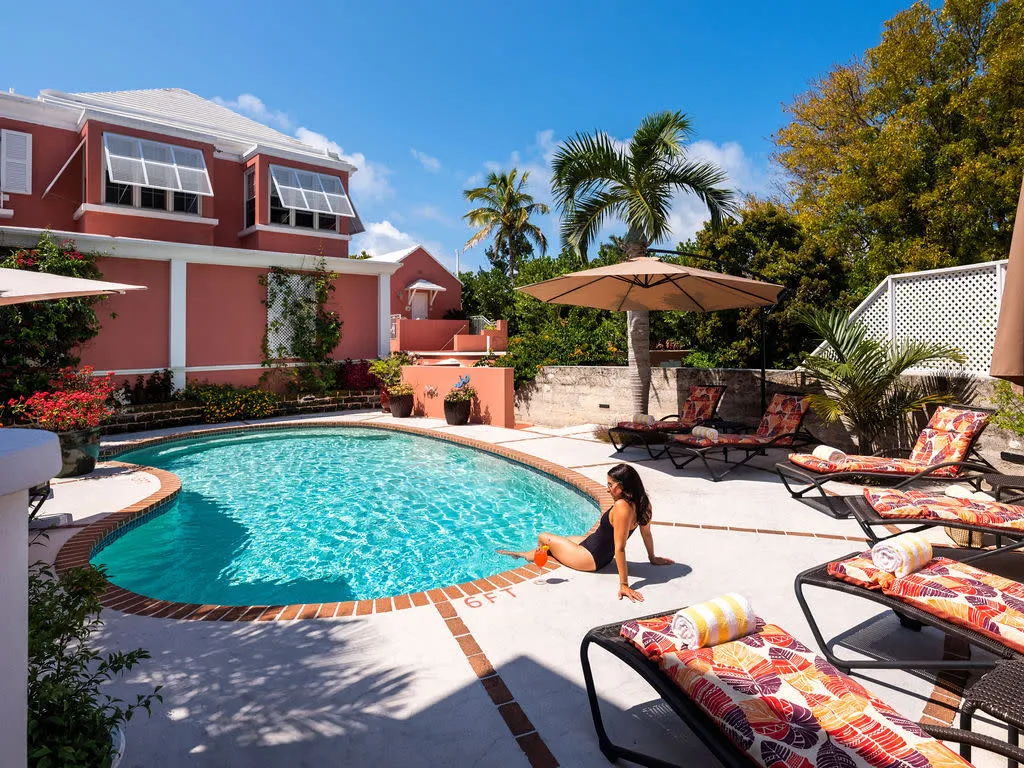 30% Off at Royal Palms – Pool