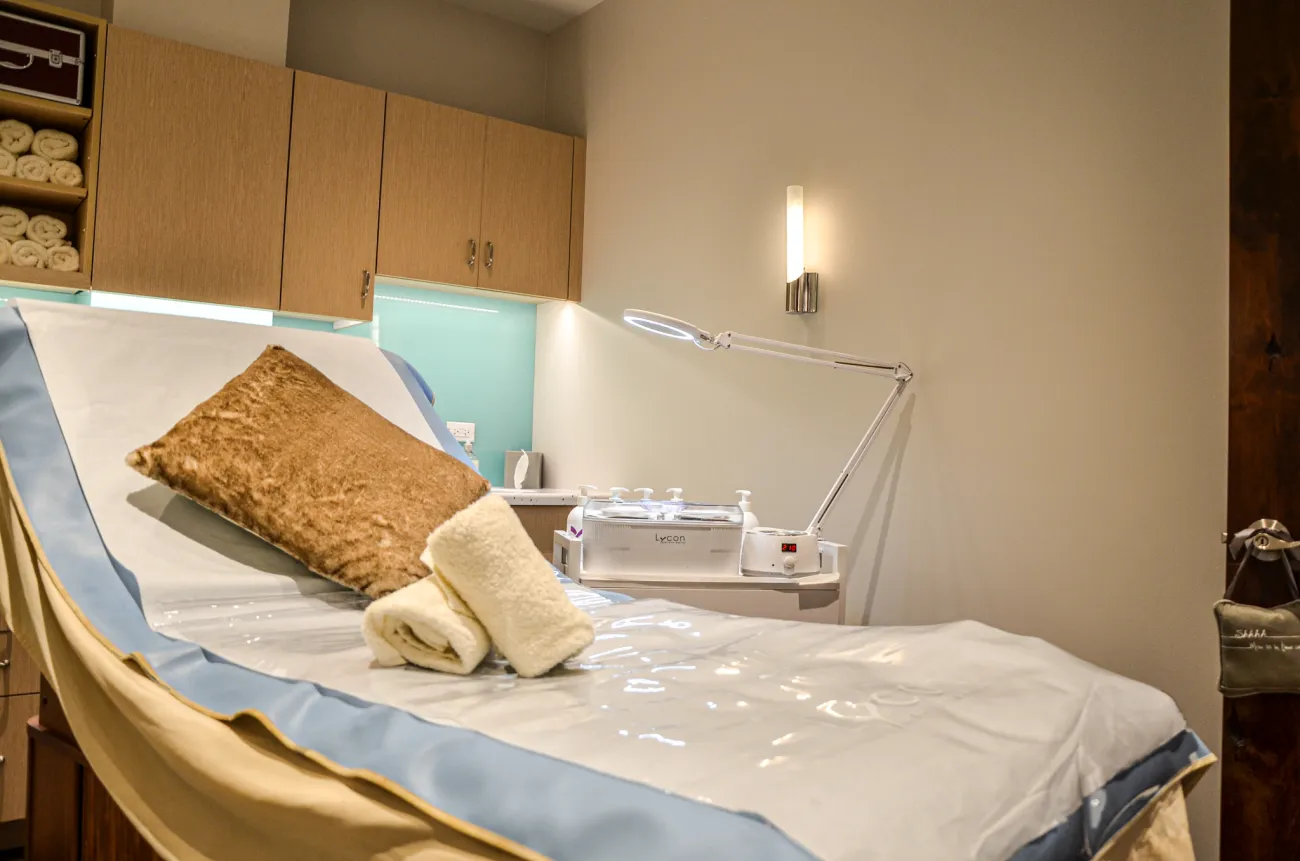 Circadia SWiCH Dermal Rejuvenation at Ani's Nail & Beauty – Spa