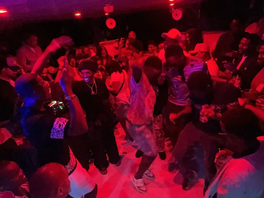 Old School Reggae Night Music By Shock & Lust And DEFNICE | Playing The Best Of 90s Reggae