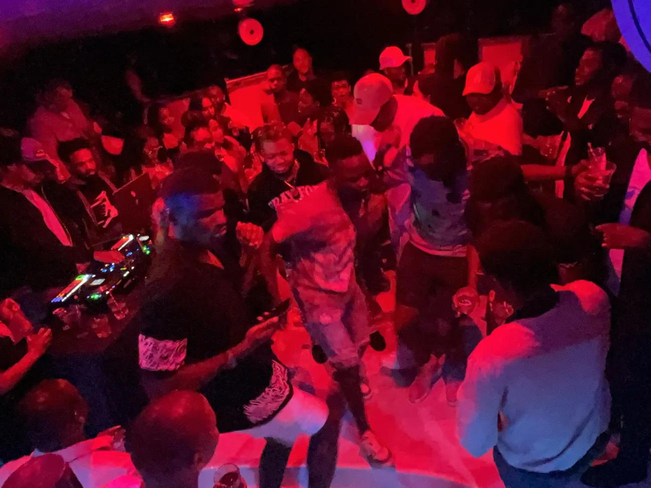 Old School Reggae Night | ÜberVida