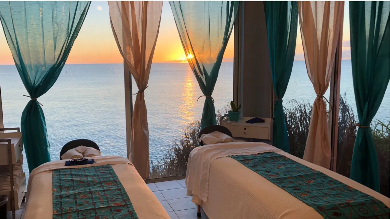 Glow and Go Facial at Spa Del Sol – Spa Del Sol - Treatment Room