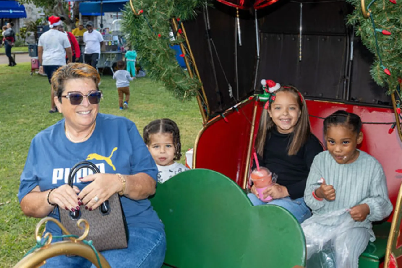 Dockyard's Holiday Fest