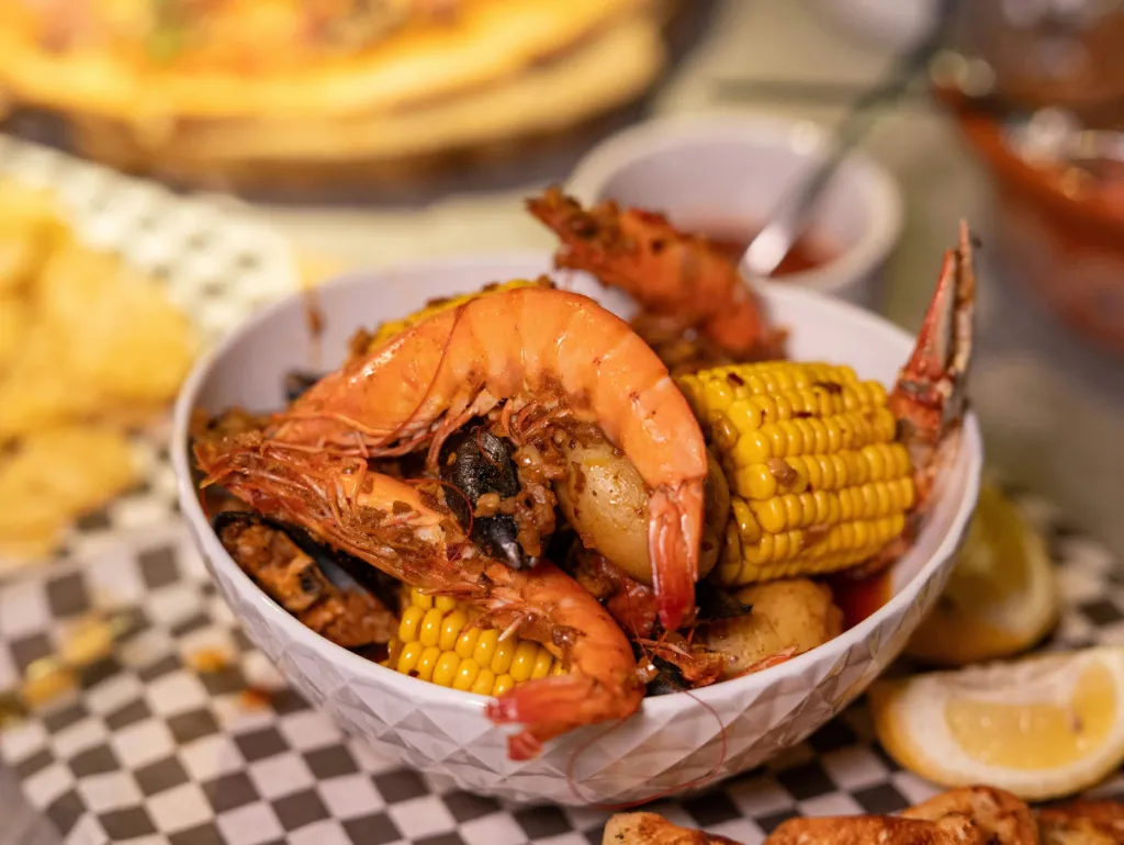 Hamptons Clambake At The Cloud