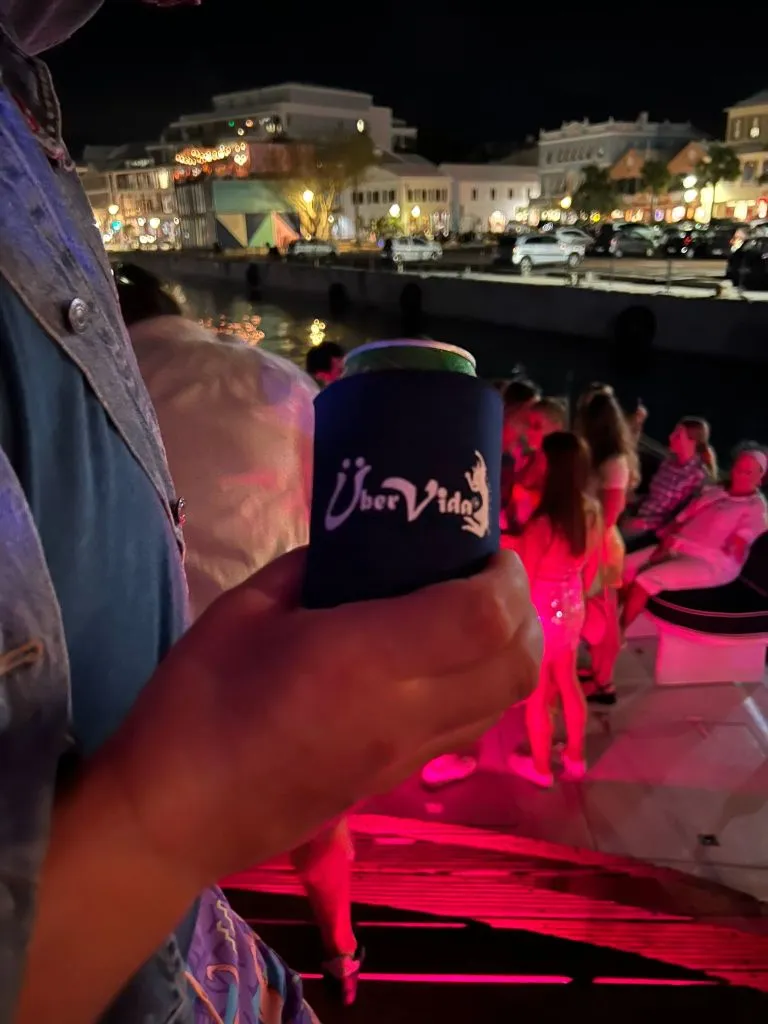 La Hora De La Fiesta Is BACK! Hispanic Night On Board ÜberVida!