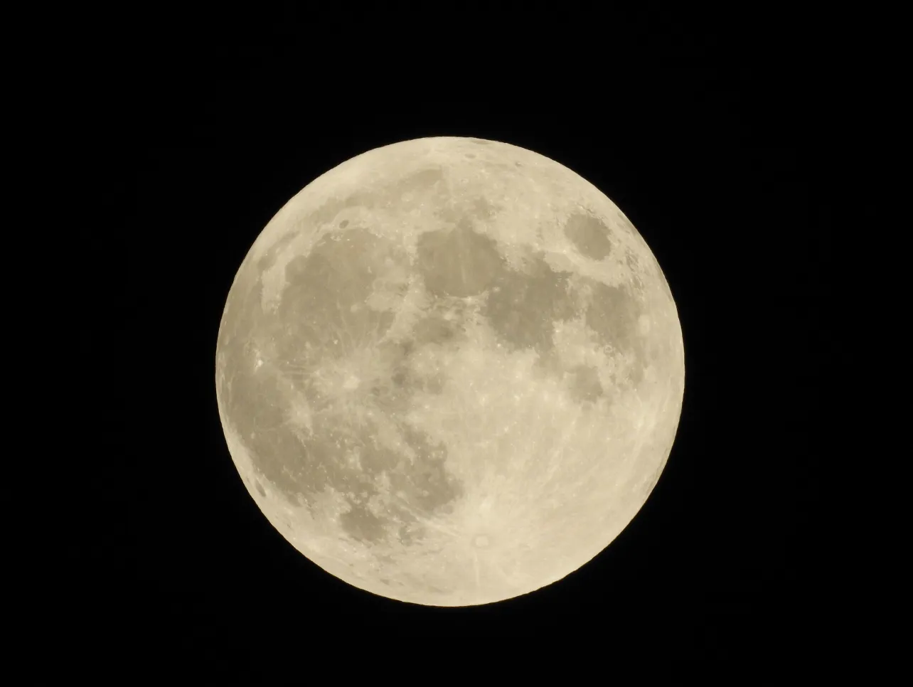 Moonscapes Sip & Paint