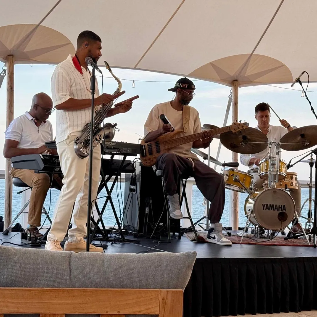 Unplugged Music Series - Tino Martinez Quartet