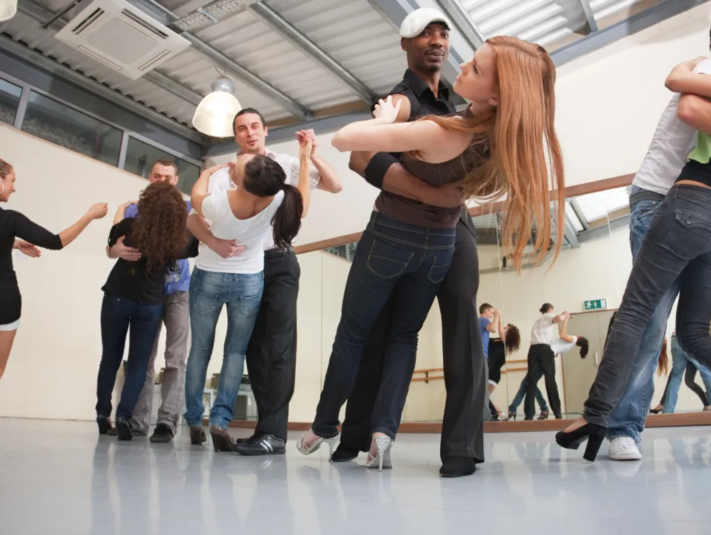 Clave Dance Bachata And Salsa Thursdays