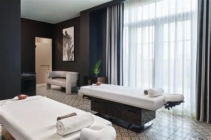 Relaxation Treatment at The St. Regis – Spa