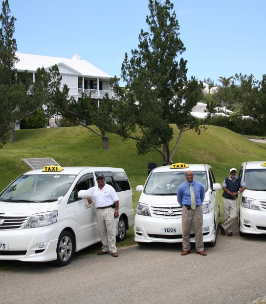 Van taxis in Bermuda