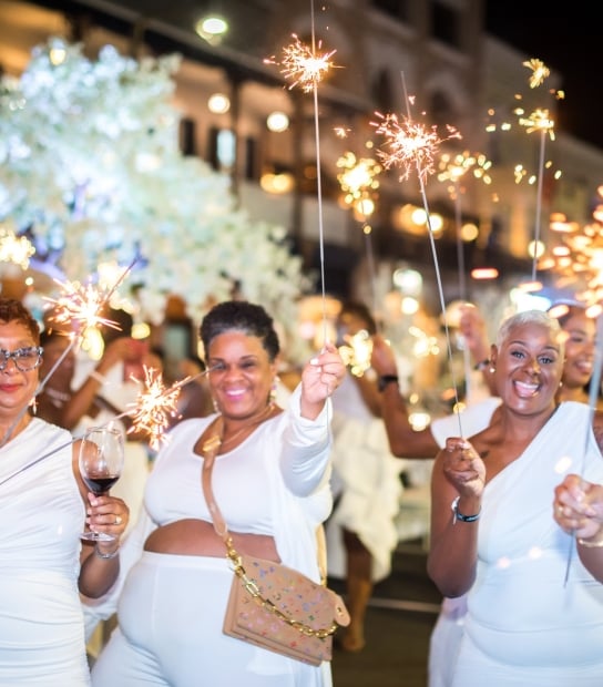 City Hall All-White Ball: Dining Experience | Taste Of Bermuda
