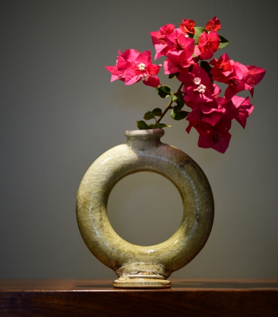 Jon Faulkner Gallery – Round Vase