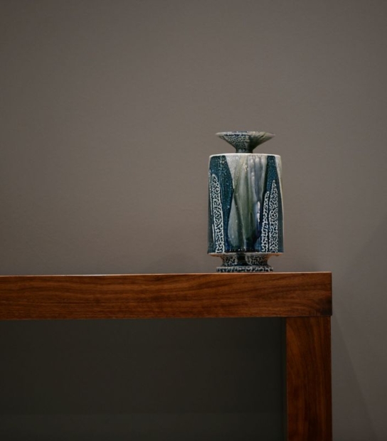 Jon Faulkner Gallery – Salt-glazed Vase
