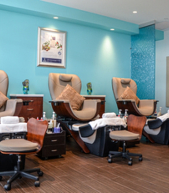 Ani's Nail and Beauty Lounge – Ani's Nails 1