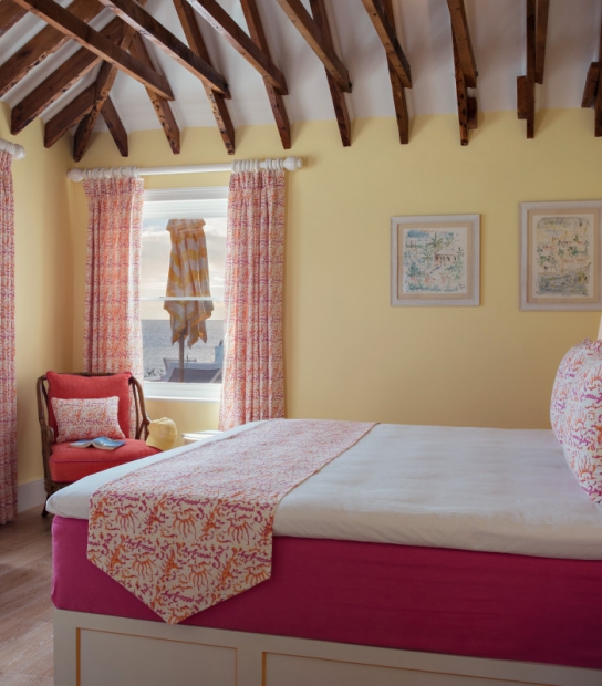 Coral Beach & Tennis Club – Suite
