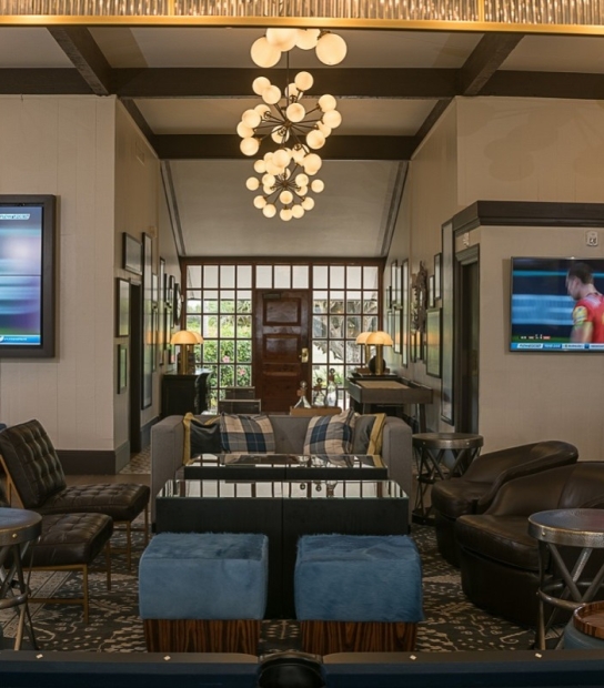 Boundary Sports Bar and Grille – Boundary