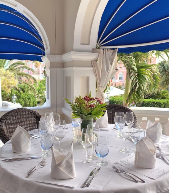 Huckleberry Restaurant – Front Verandah Dining