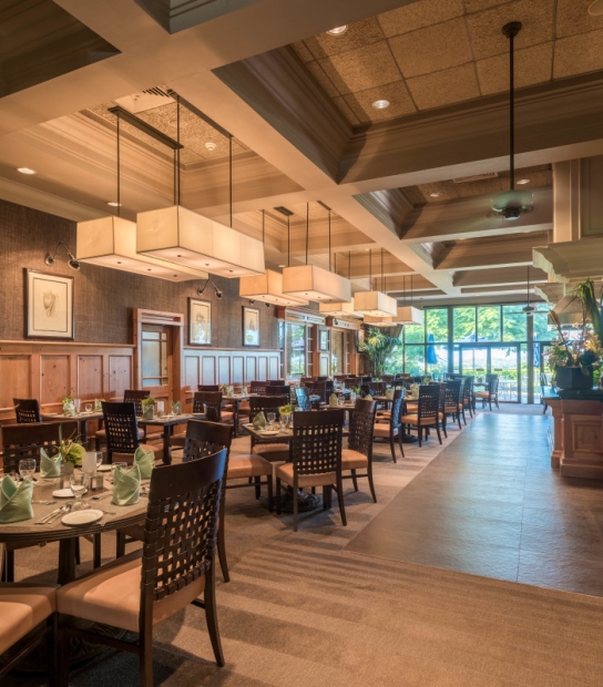 Grotto Bay Beach Resort & Spa – Hibiscus Dining Room