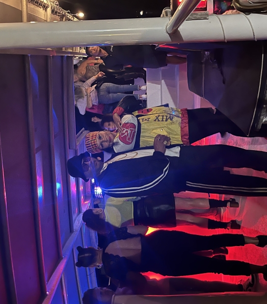 Singles Party On Board ÜberVidaBermuda Celebration Yacht!