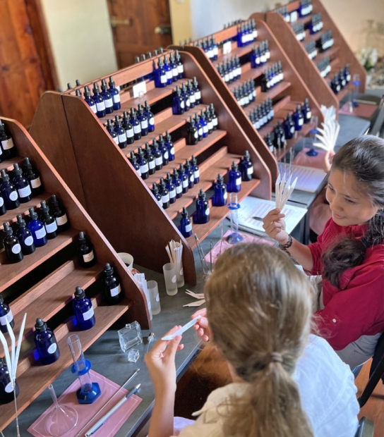 Perfume Workshop At Lili Bermuda